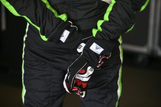 AMBIANCE DETAIL GLOVES