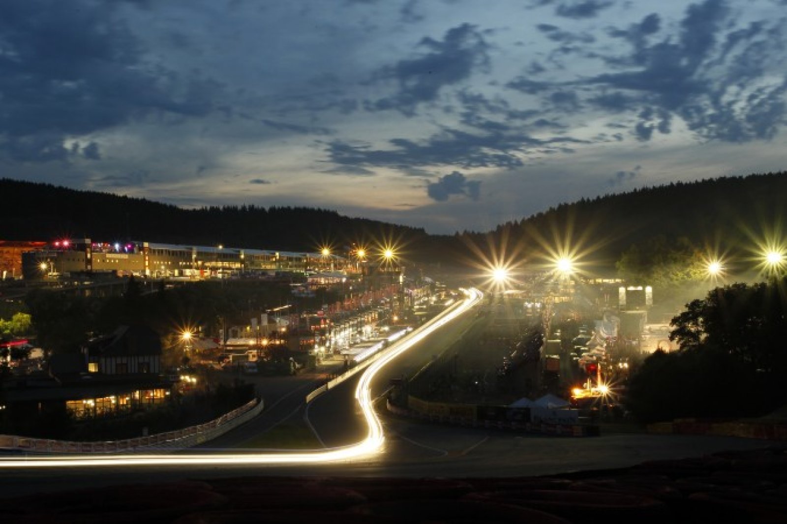 Total 24 Hours of Spa start with a six hour sprint