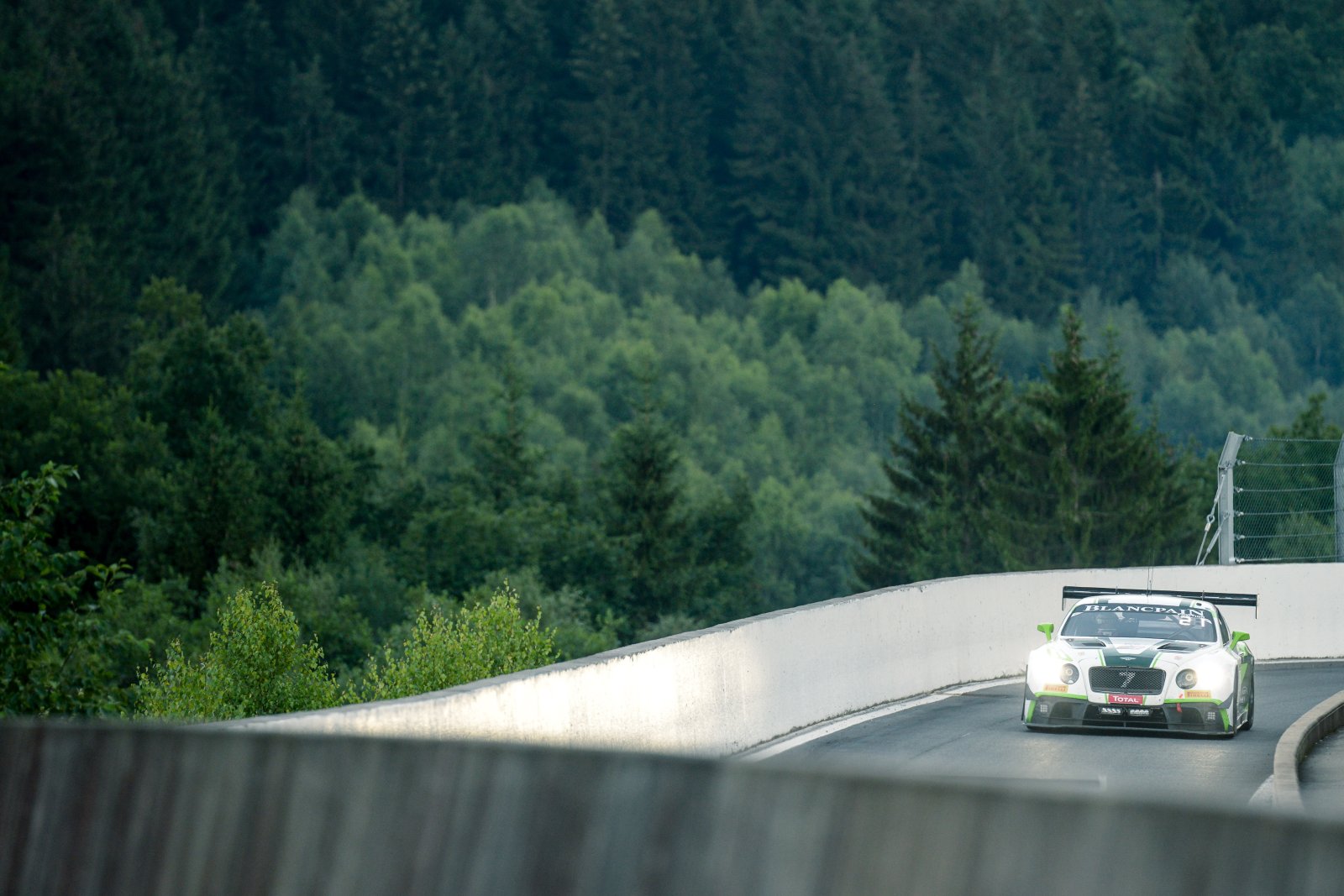 Three Bentleys at the start of the Total 24 Hours of Spa