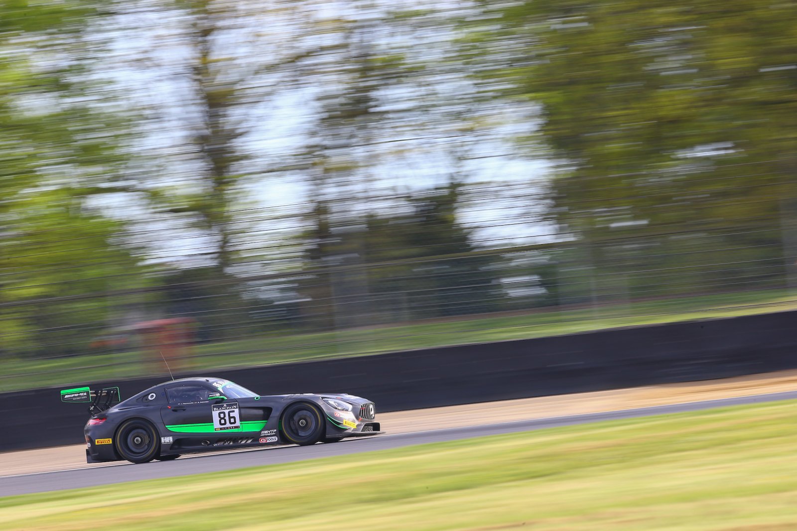 Top-10 of 2016: Jules Szymkowiak in Brands Hatch