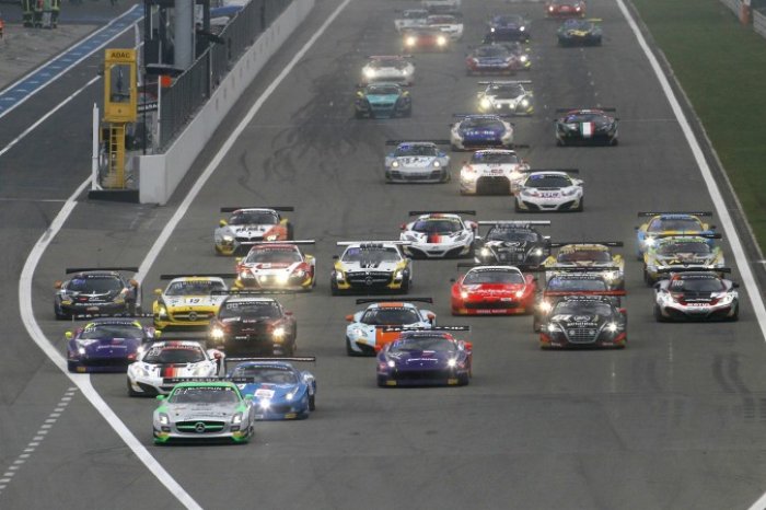 Epic 2013 finale to Blancpain Endurance Series