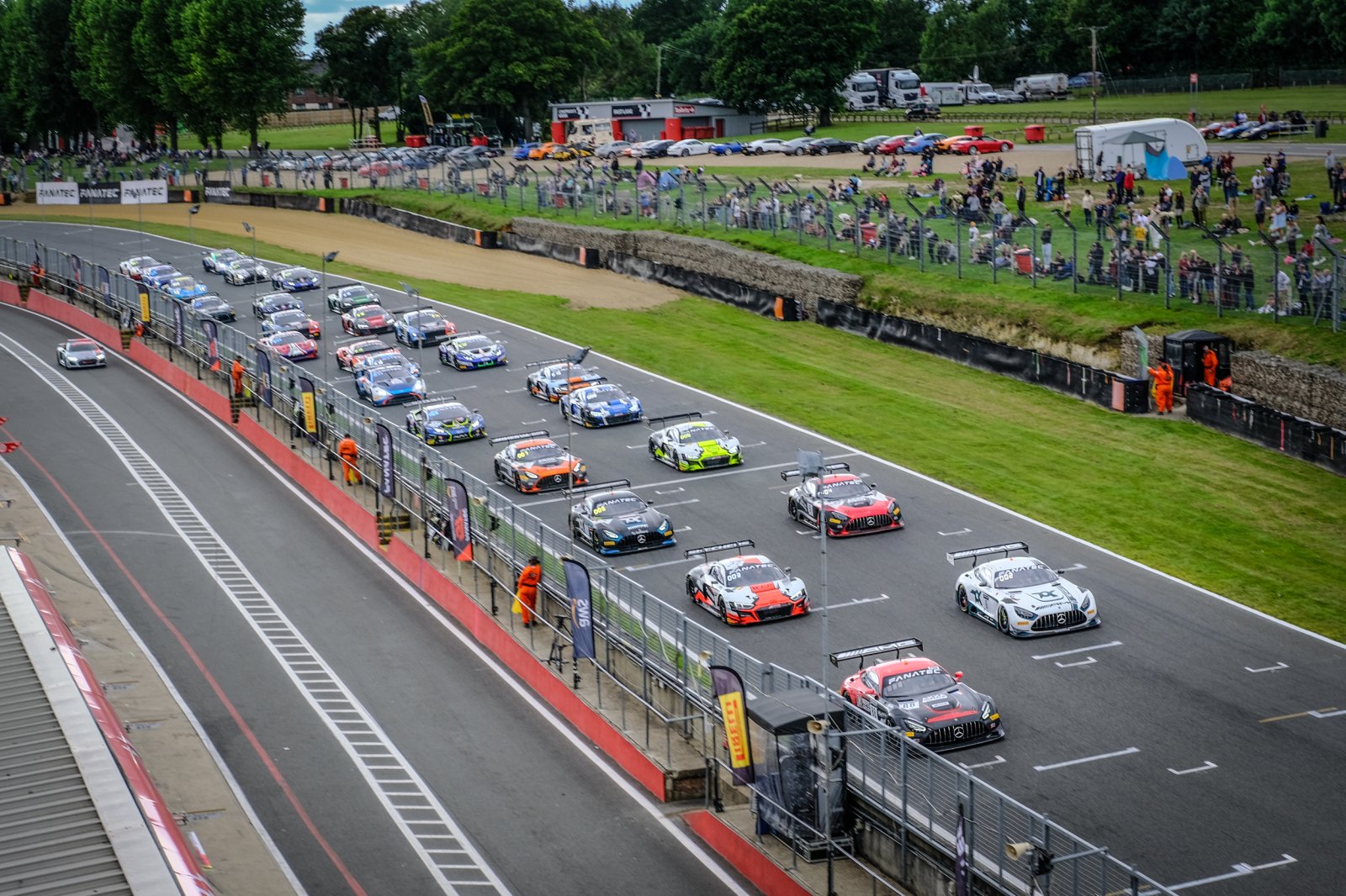 THE WEEKEND ROUNDUP: BRANDS HATCH