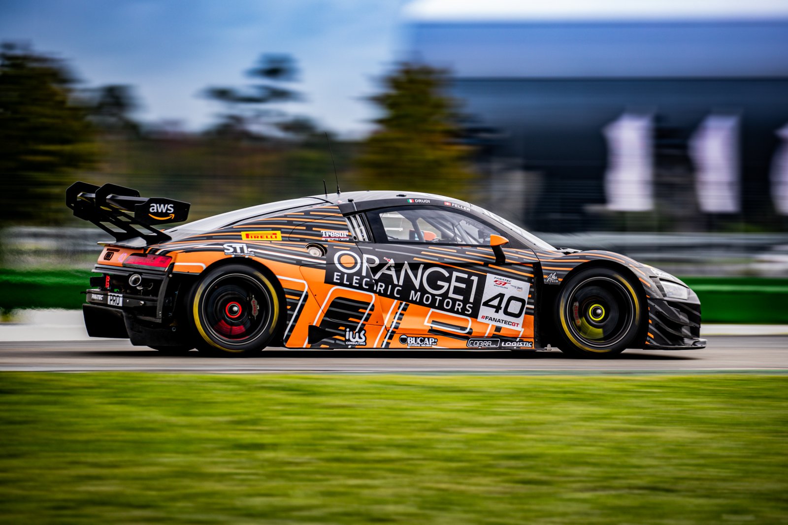 Tresor Orange1 Audi on top in opening practice at Hockenheim