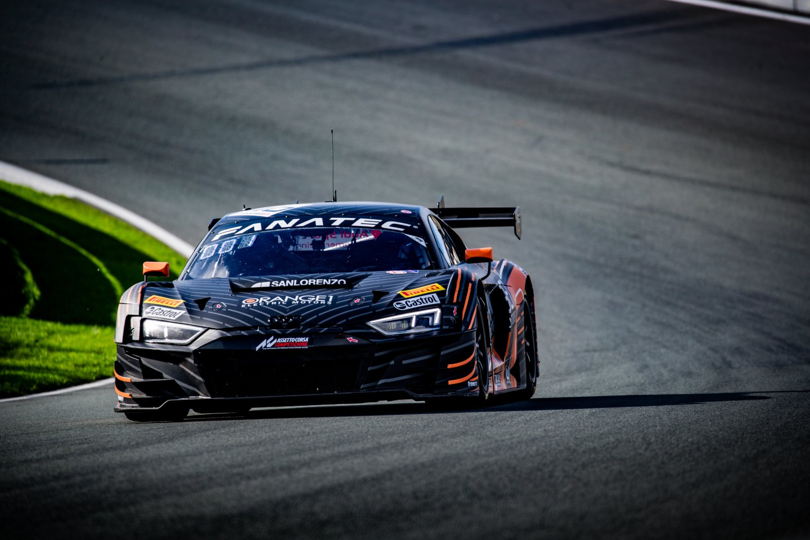 Feller bags vital pole for Tresor Orange1 as Audi dominates at Zandvoort