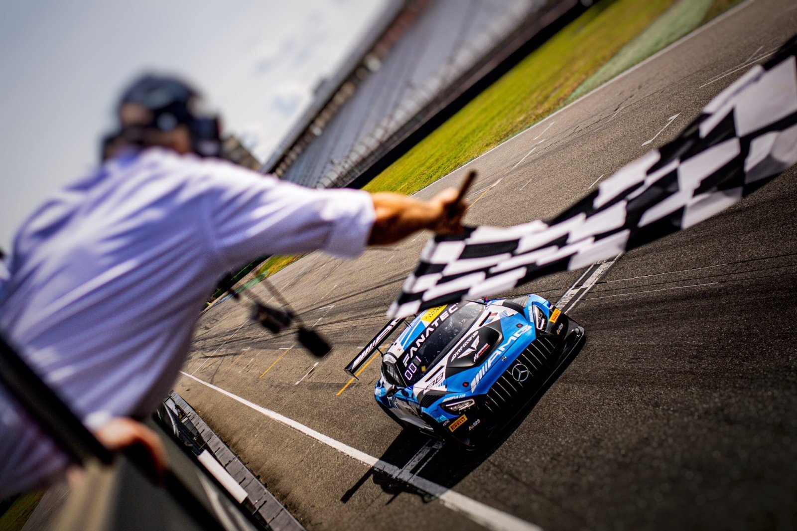 Marciello and Boguslavskiy return to winning ways as Akkodis ASP Mercedes-AMG takes Race 2 victory at Hockenheim