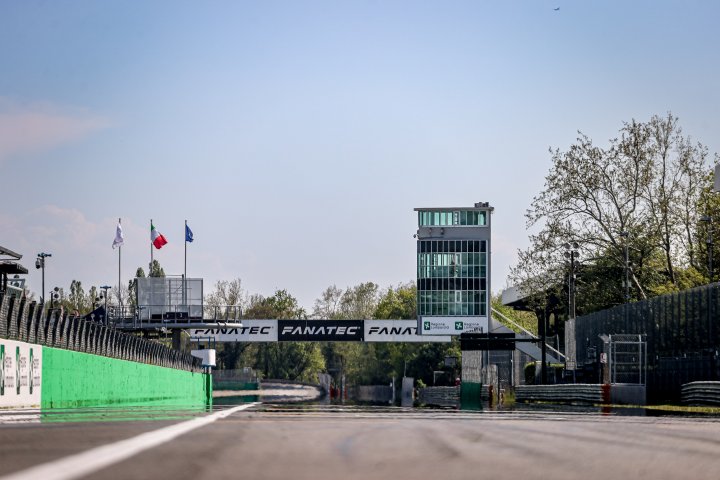 The Fanatec GT Notebook: Monza