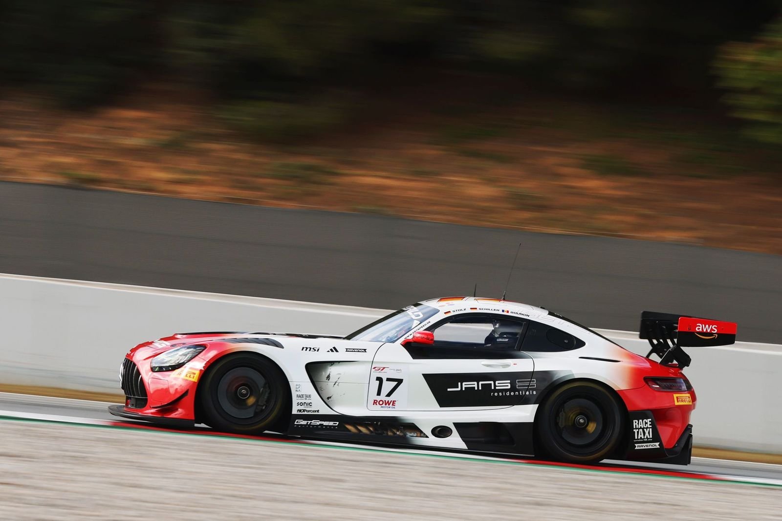 BARCELONA TEST: Stolz puts Mercedes-AMG Team GetSpeed on top