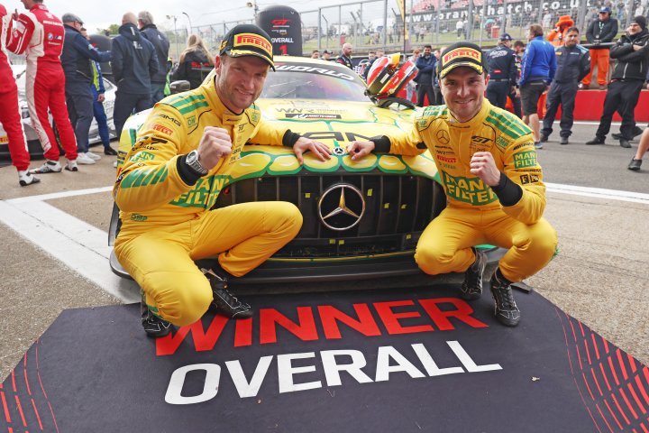 Auer and Engel launch Sprint Cup title defence with Race 2 victory at Brands Hatch