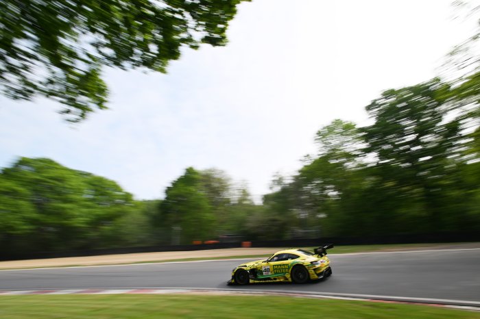 FREE PRACTICE: Winward quickest off the mark at sunny Brands Hatch