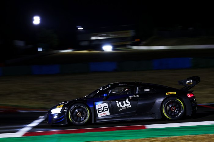PRE-QUALIFYING: Pereira leaves it late to put Tresor Attempto Audi on top 