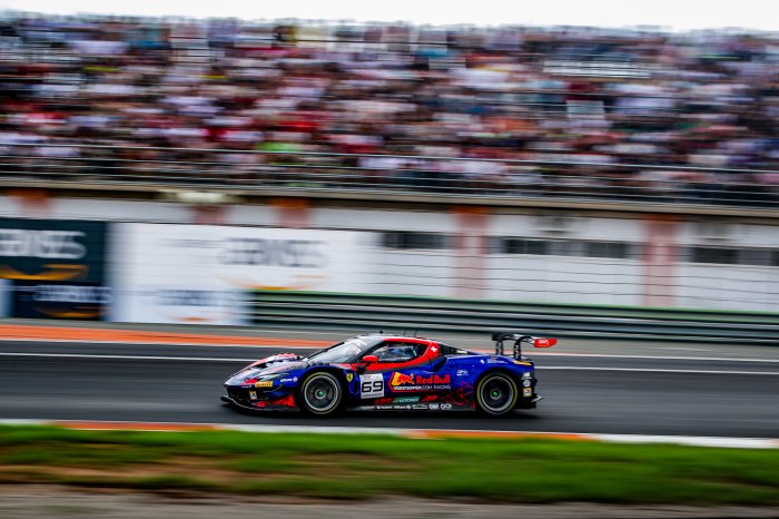 Title deciders and epic finishes: a brief history of GT World Challenge at Valencia