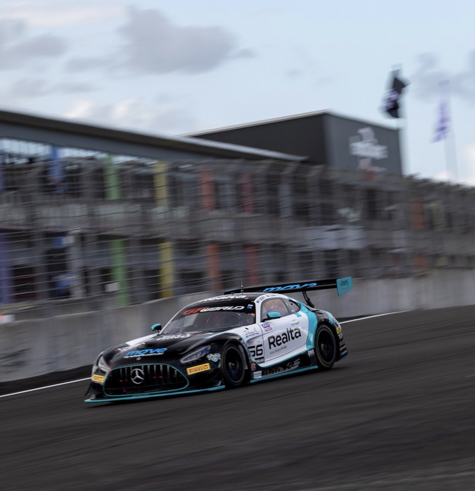 GT WORLD CHALLENGE GLOBAL: Mercedes-AMG edges BMW to secure toughest title yet 