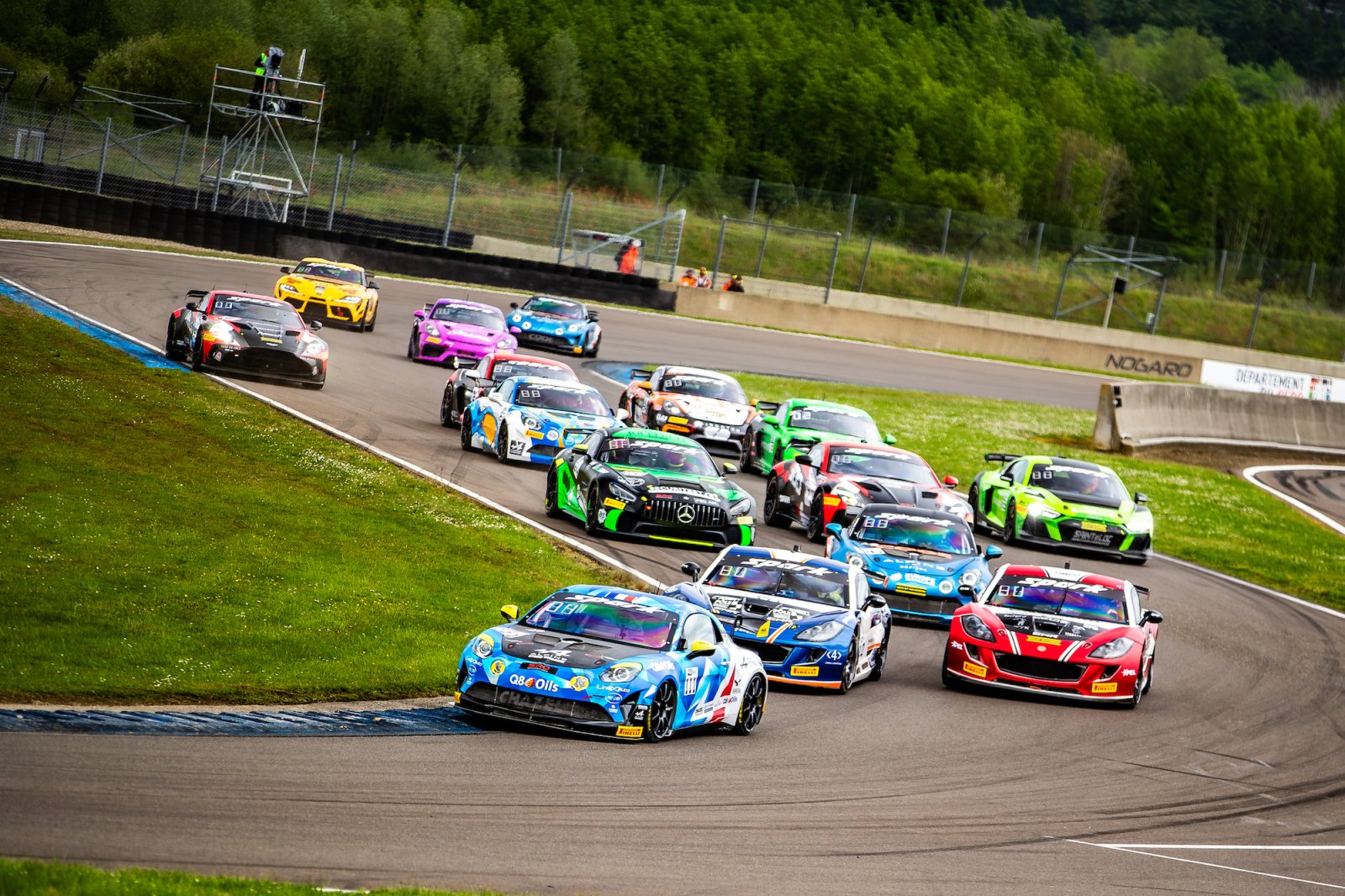 Ciamin and Simon establish early lead atop SRO GT Academy standings
