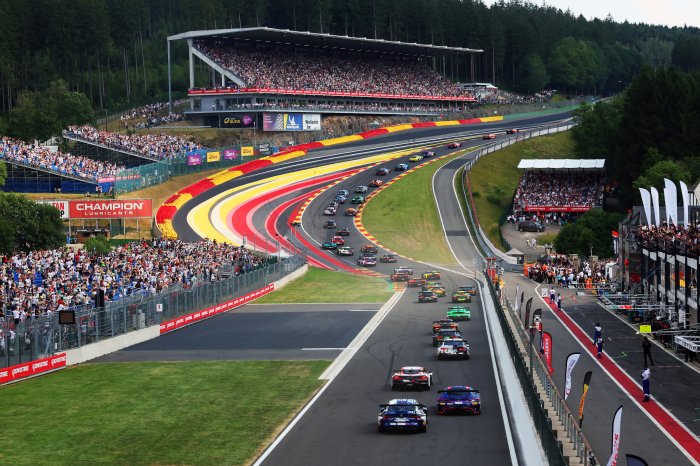 GT World Challenge Global: Mercedes-AMG, Porsche and Ferrari vie for international glory