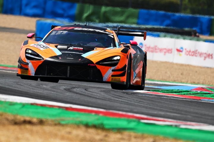 MAGNY-COURS TEST: MacDonald fastest for Garage 59 McLaren
