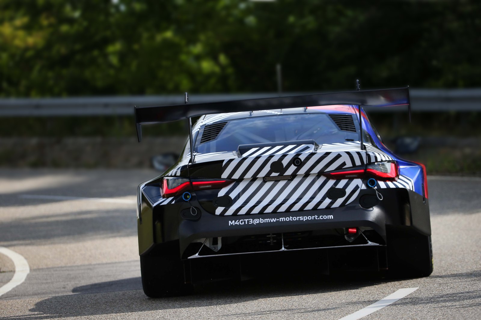 Development milestone: BMW M4 GT3 rolled out at BMW Group plant in Dingolfing