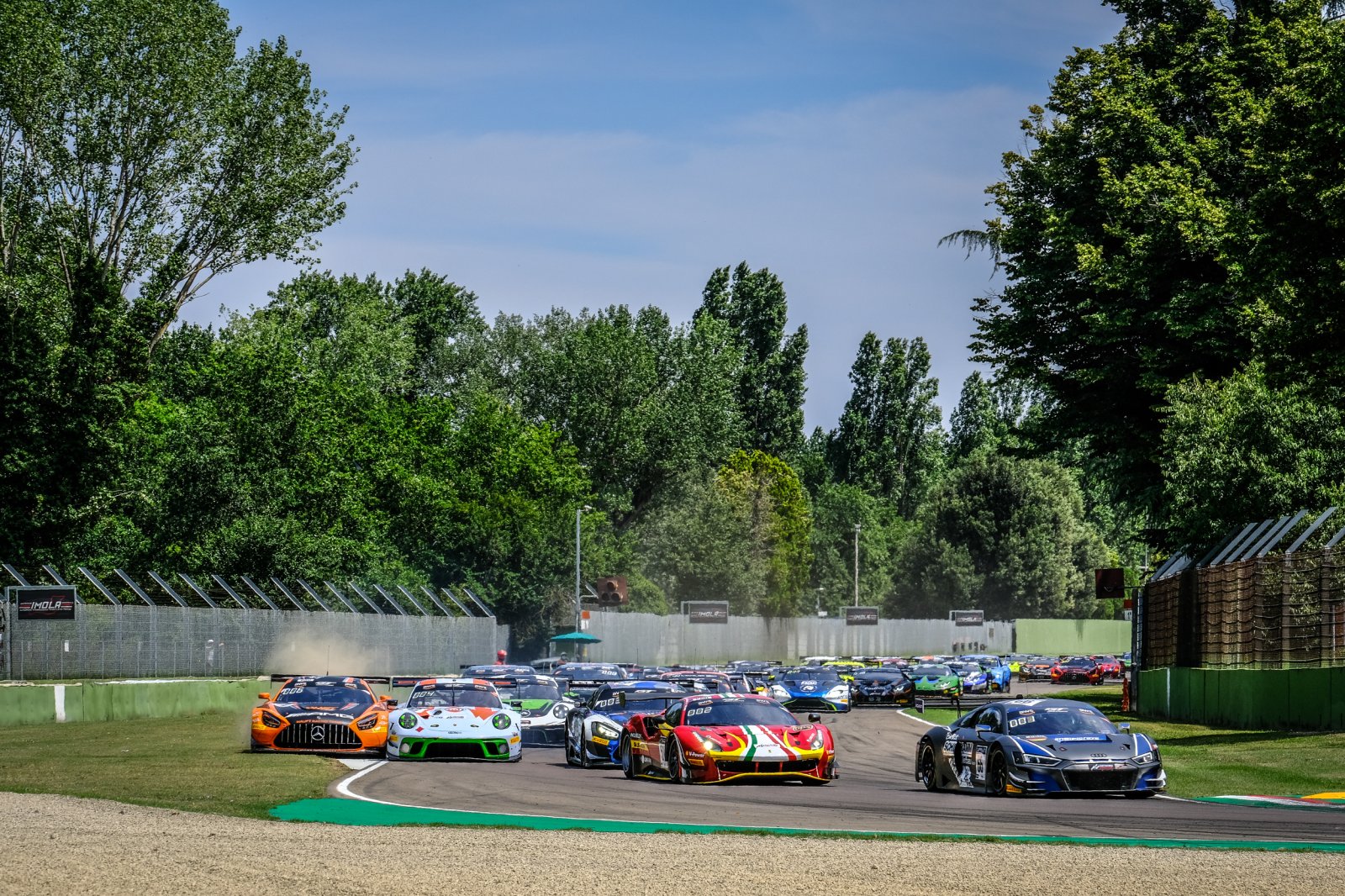 THE WEEKEND ROUNDUP: IMOLA