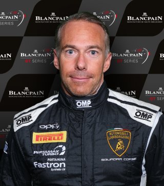 Florian Scholze