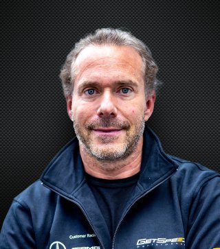 Florian Scholze