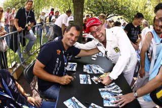 LUCAS LICHTNER HOYER TEAM JETALLIANCE - THOMAS BIAGI TEAM AF CORSE / AUTOGRAPH SESSION