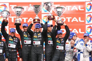Podium GT1