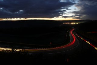 NIGHT TRACK ATMOSPHERE