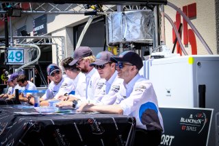 Autograph Session