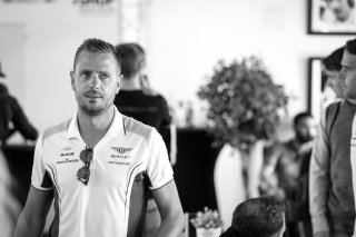 Drivers' Briefing
