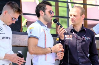 L'arbre qui tue, Press Conference
