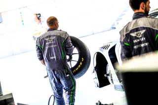 Pitlane

