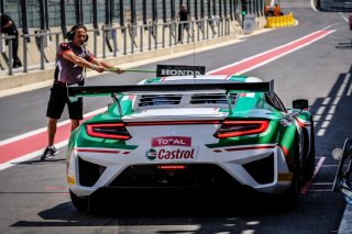 Honda Racing NSX, Pitlane
