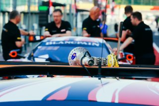 Pitlane Ambiance
