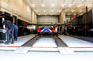 Pitlane Ambiance
