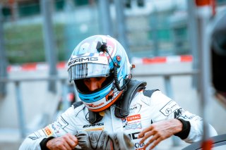 Pre-Qualifing
