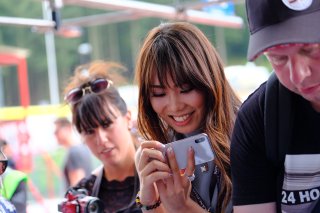Pitwalk Autograph Session
