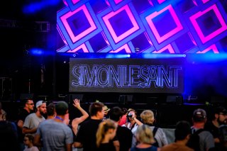 Concert Simon Le Saint, Race
