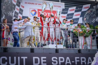 Finish, Podium, Race
