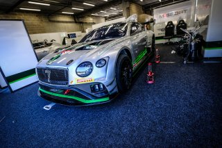 Scrutineering
 | SRO / Dirk Bogaerts Photography