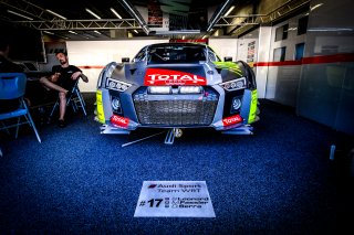 Scrutineering
 | SRO / Dirk Bogaerts Photography