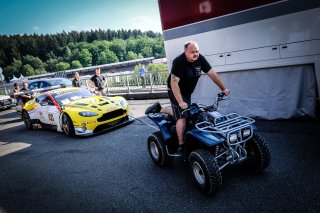 Scrutineering
 | SRO / Dirk Bogaerts Photography