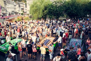 Parade
