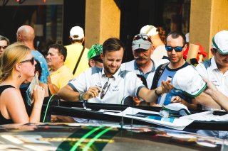 Parade
