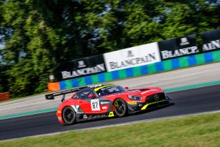 #87 AKKA ASP Team FRA Mercedes-AMG GT3 Silver Cup Nicolas Jamin FRA Denis Bulatov RUS, Free Practice 1
