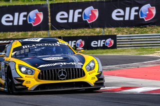 #88 AKKA ASP Team FRA Mercedes-AMG GT3 - Michael Meadows GBR Raffaele Marciello ITA, Free Practice 1
