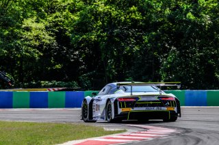 #25 Sainteloc Racing FRA Audi R8 LMS - Simon Gachet FRA Christopher Haase DEU, Free Practice 1
