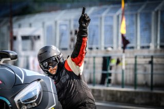 #90 AKKA ASP Team FRA Mercedes-AMG GT3 Silver Cup Nico Bastian DEU Jack Manchester GBR, Free Practice 2, Pitlane Ambiance
