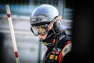 Free Practice 2, Pitlane Ambiance
