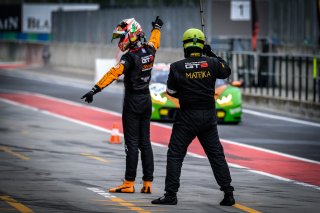 #63 GRT Grasser Racing Team AUT Lamborghini Huracan GT3 - Christian Engelhart DEU Mirko Bortolotti ITA, Race 1
