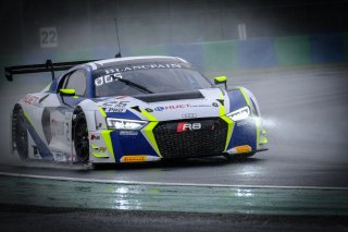 #25 Sainteloc Racing FRA Audi R8 LMS - Simon Gachet FRA Christopher Haase DEU, Race 2
