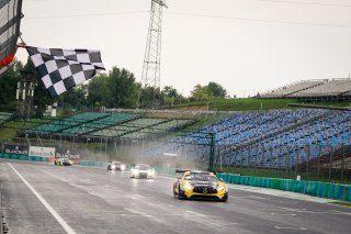 Finish, Race 2
